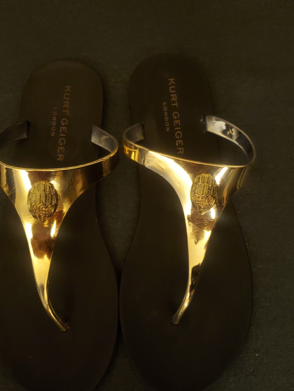 KURT GEIGER Women's Gold Metallic MADDISON TBar Thong Sandals NWOT WOB SIZE 10 - Picture 4 of 10